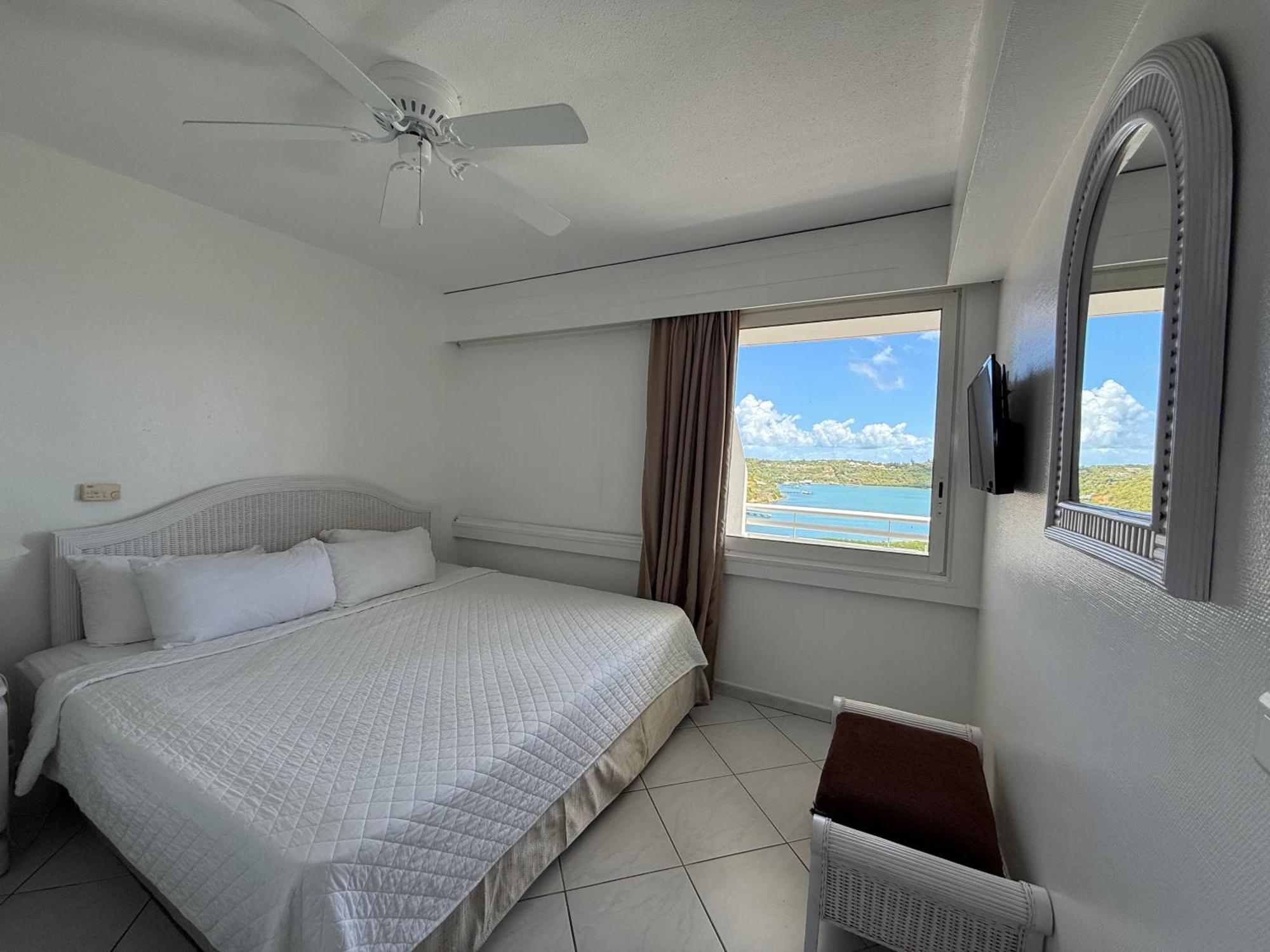 Sapphire Beach Club Resort Cupecoy  Экстерьер фото